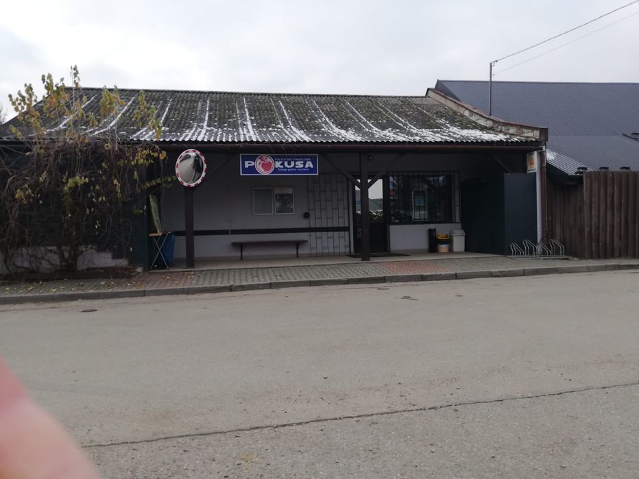 wynajmę lokal handlowo usługowy