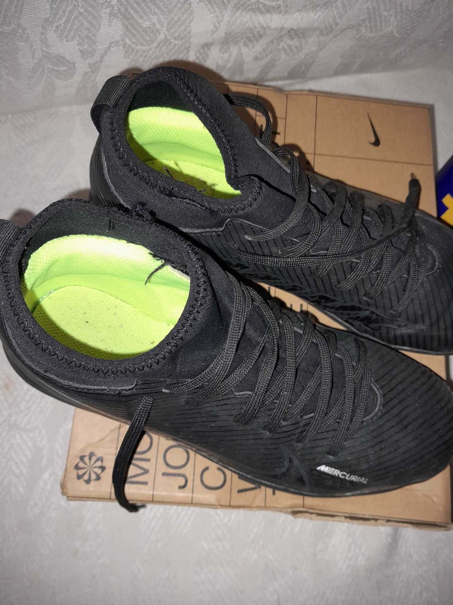 Chuteiras Nike Mercurial VP bota para relvado sintético , tamanho 38,5