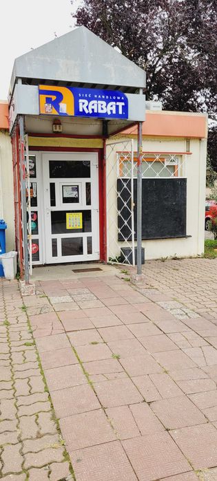 Sprzedam wolnostojący pawilon handlowy.