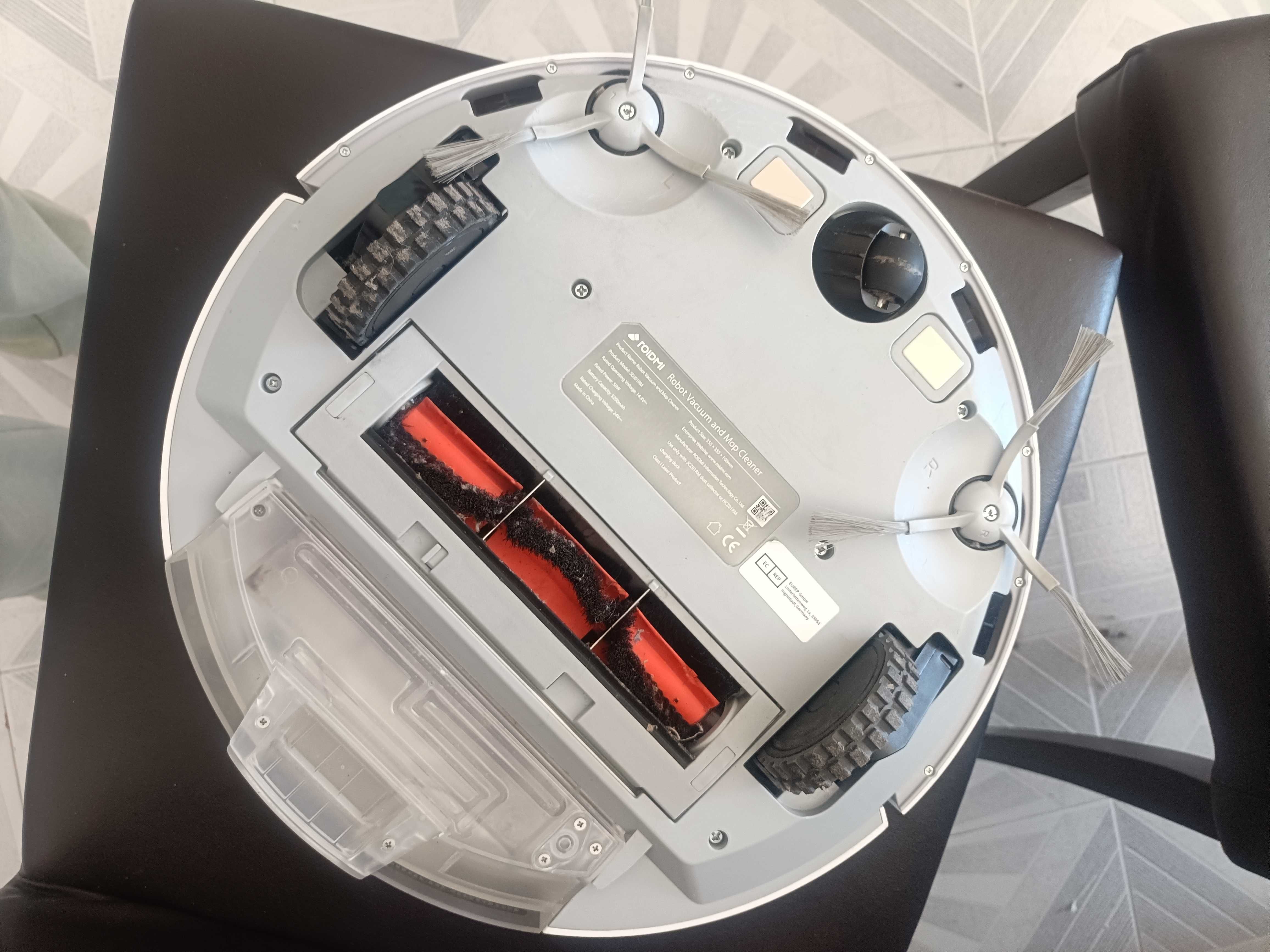 Aspirador Robô Roidmi Eve Plus com base de autoesvaziamento