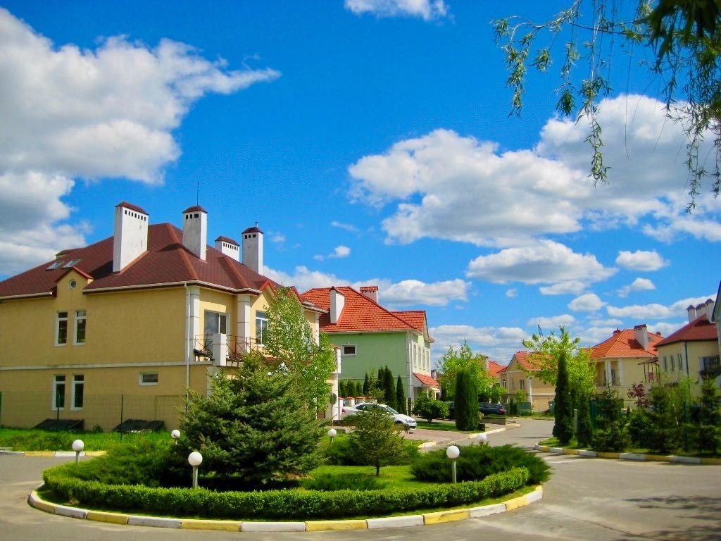 Продаж котеджу 250 м² у котеджному містечку GRAND VILLAS