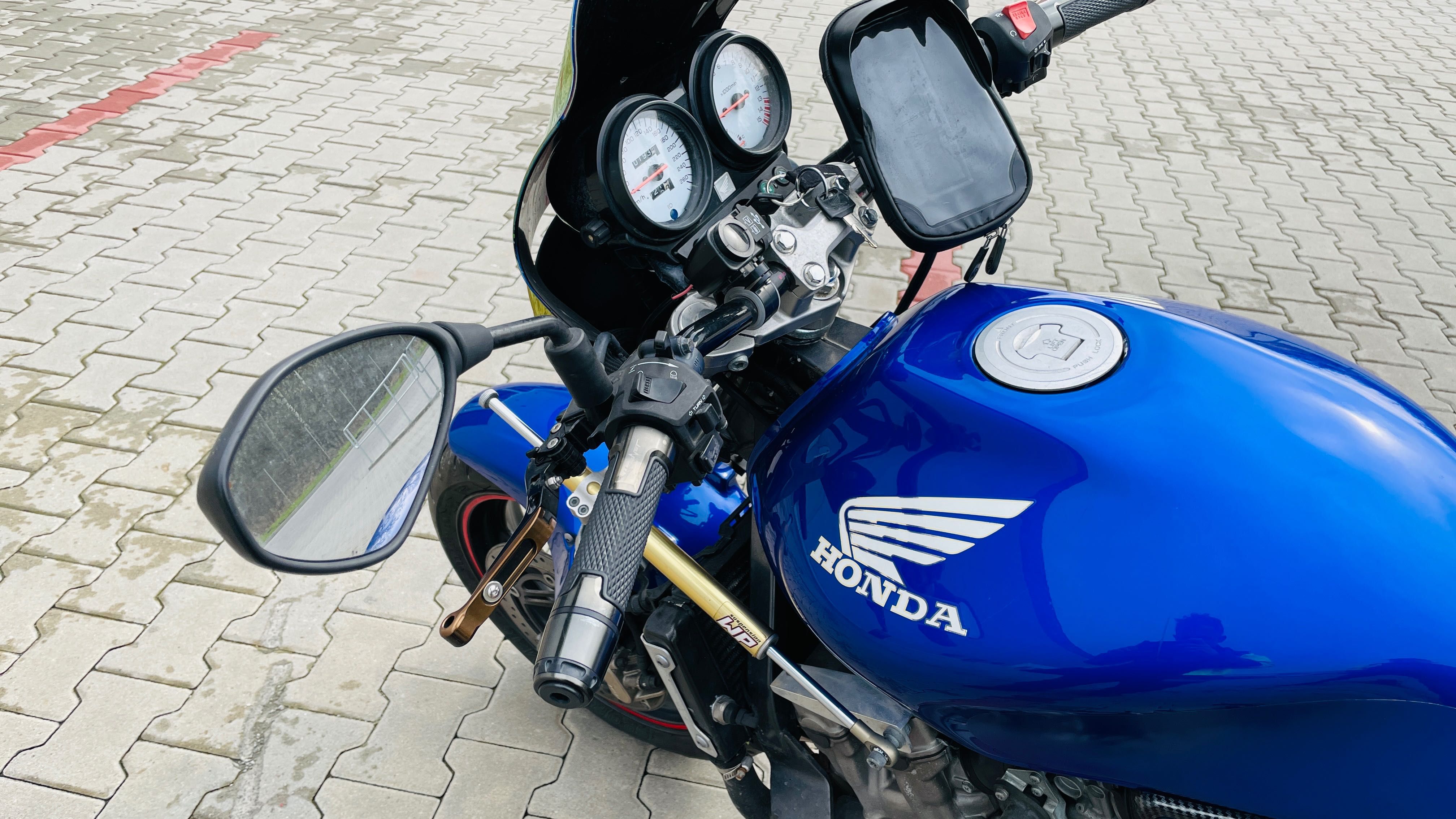 Honda Hornet PC34 98KM