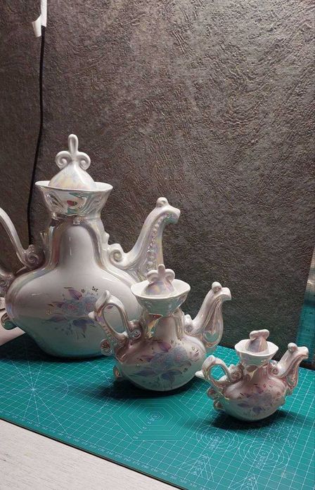 Продам набор чайников