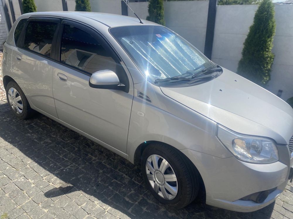 продам Chevrolet Aveo 1.4 2009 газ-бензин