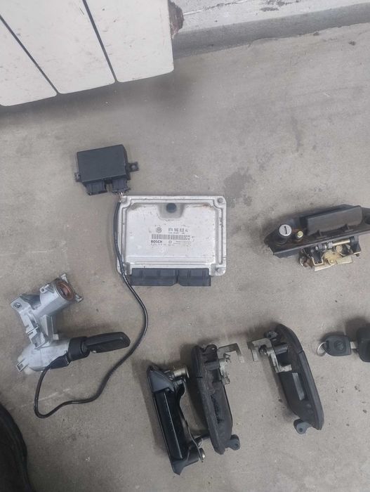 vw t4 zestaw startowy 2,5tdi kluczyki klamki sterownik stacyjka