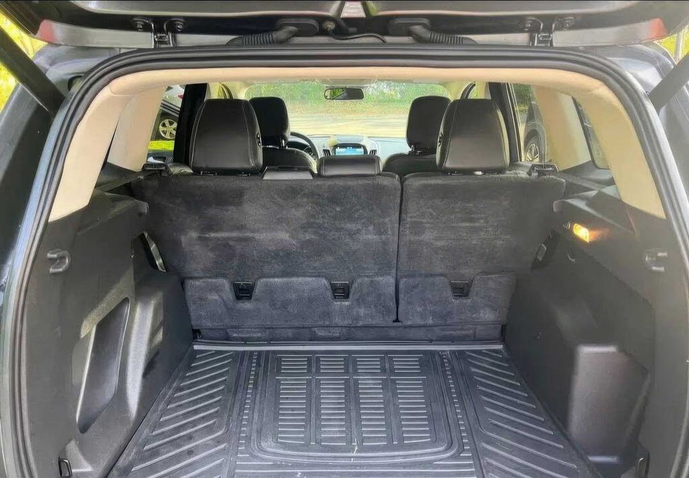 Ford Escape SEL      2019