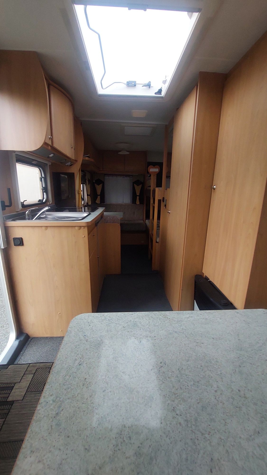 Przyczepa Burstner Ventana 480 TK 6 osobowa