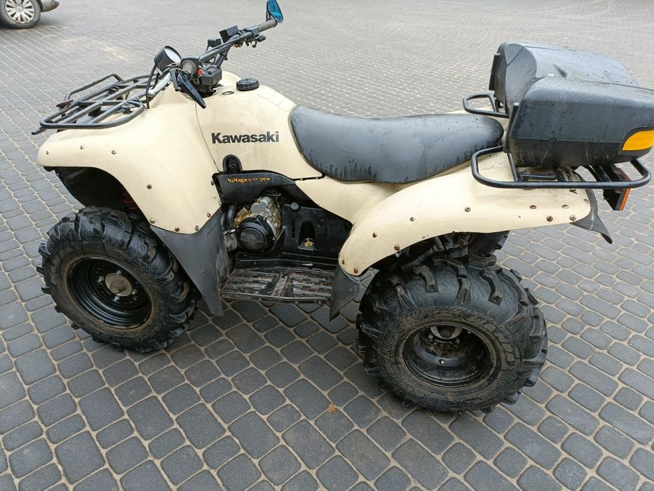 Kawasaki kvf 400 . 4x4 . Cały na części