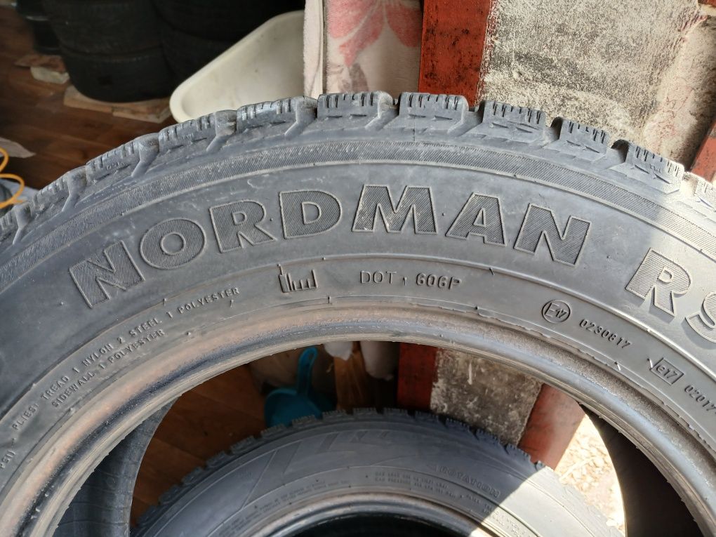 Резина пара 195 65 15 Nokian Nordman в хорошем состоянии состоянии цен