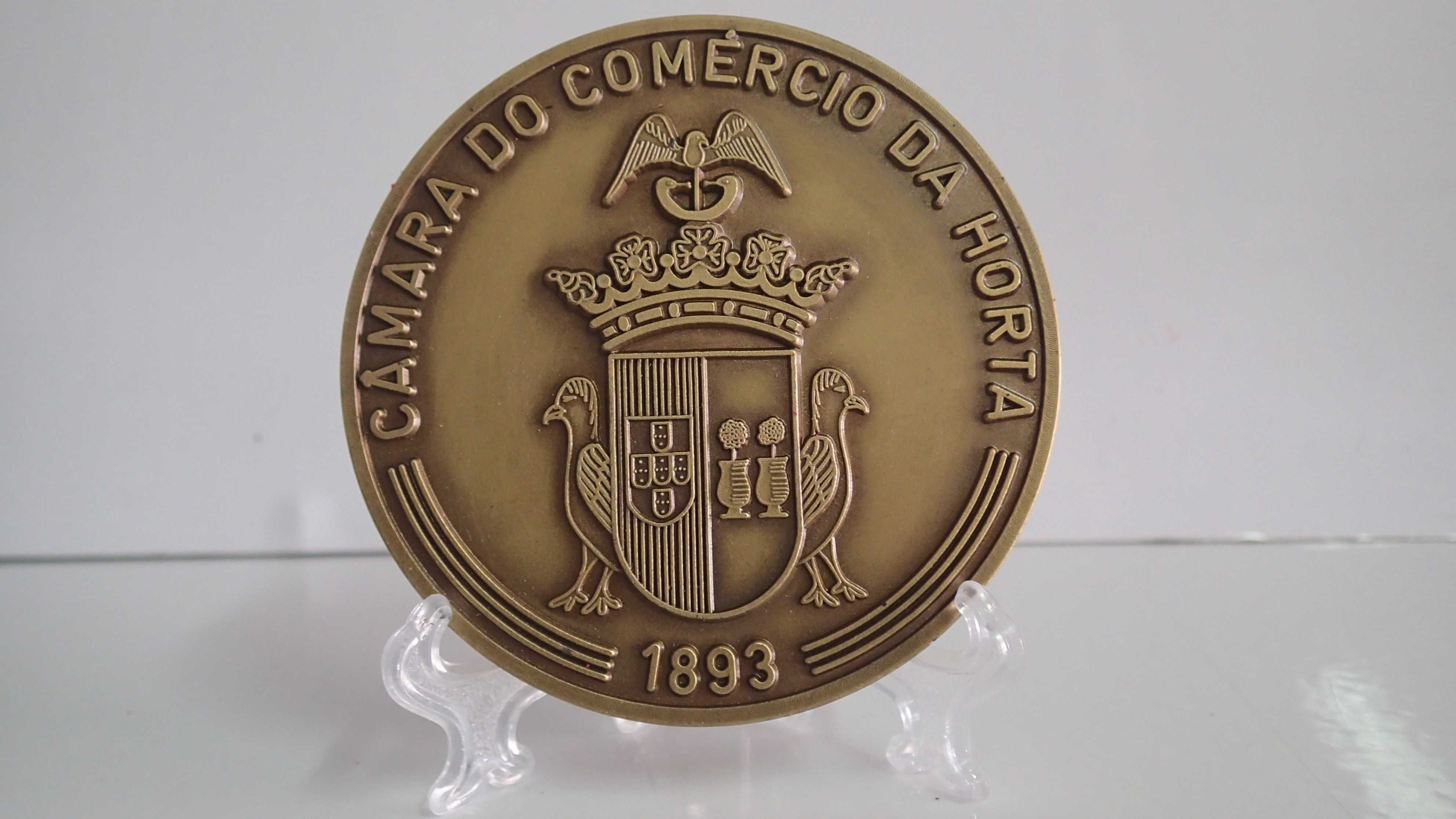 Medalha em bronze da Câmara do Comércio da Horta