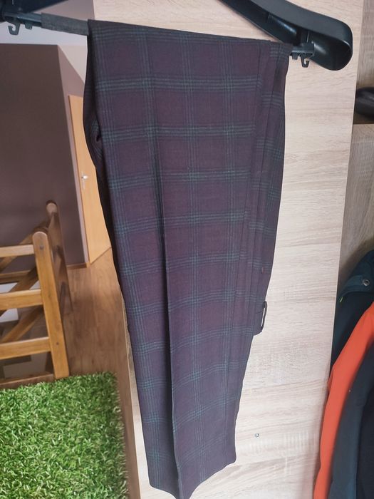 Garnitur Borgio bordowy