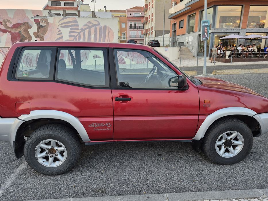 Nissan Terrano II