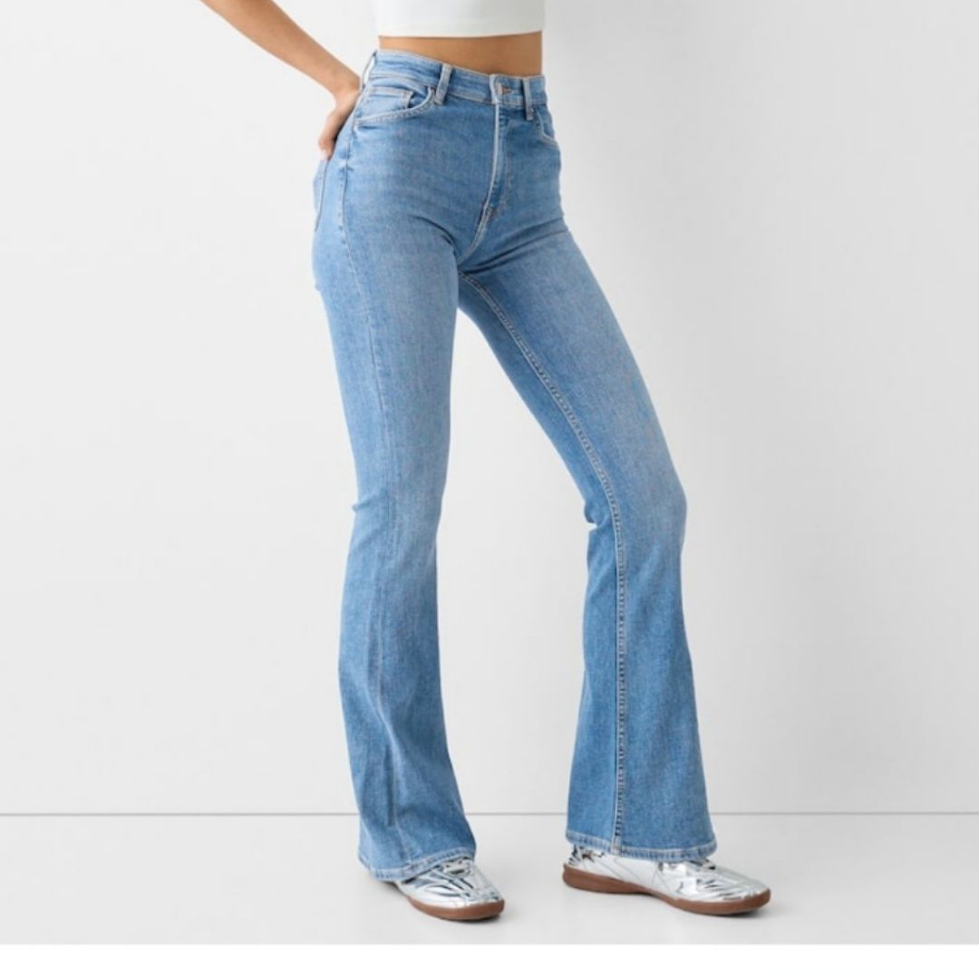 Трендова джинси кльош