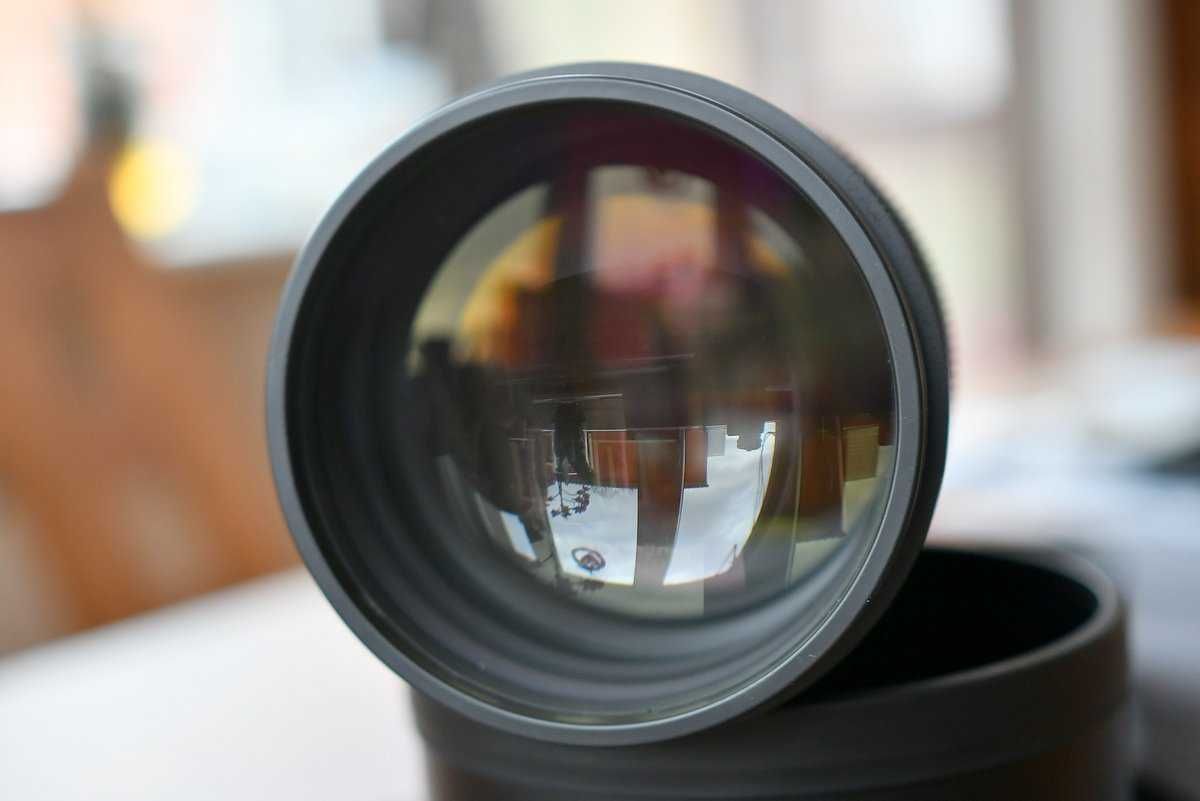 Nikon AF-S 200mm f2.0G ED VR