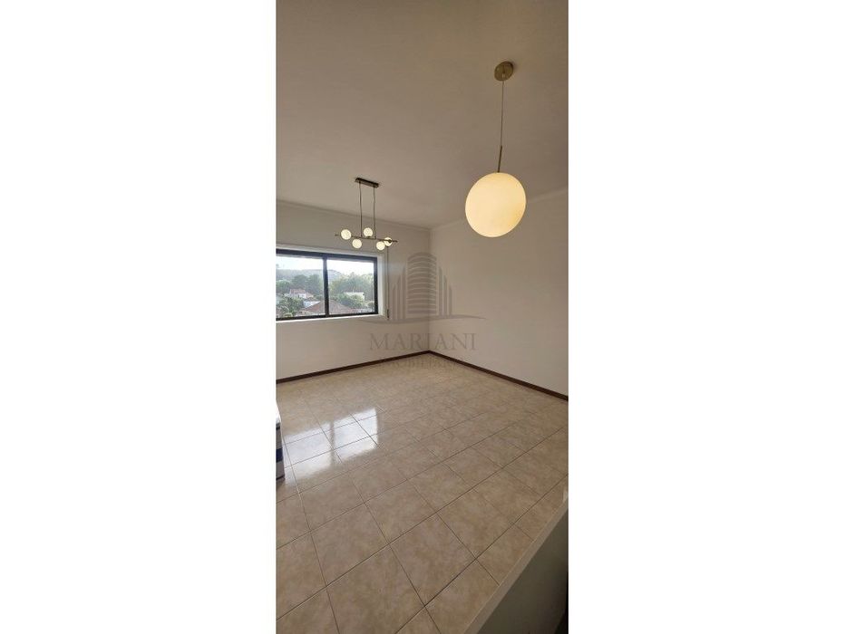 **Apartamento T2+1 em Oliveira do Douro **