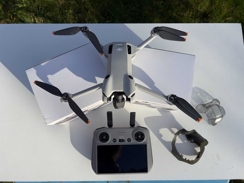 Dron DJI Mini 4 Pro (RC 2)