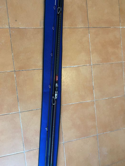 Cana Surfcasting Daiwa Liberty Surf Híbrida
