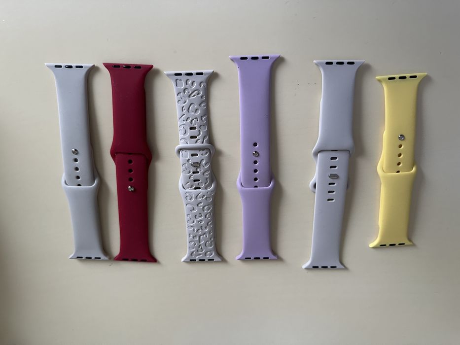 Силіконові ремінці на apple watch 42-49 мм