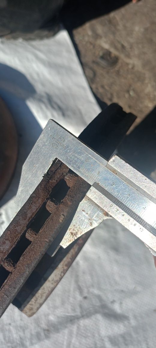 Tarcze hamulcowe przód audi A6 C5 A4 B5 288mm.