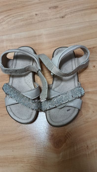 Sandałki 29 stan dobry