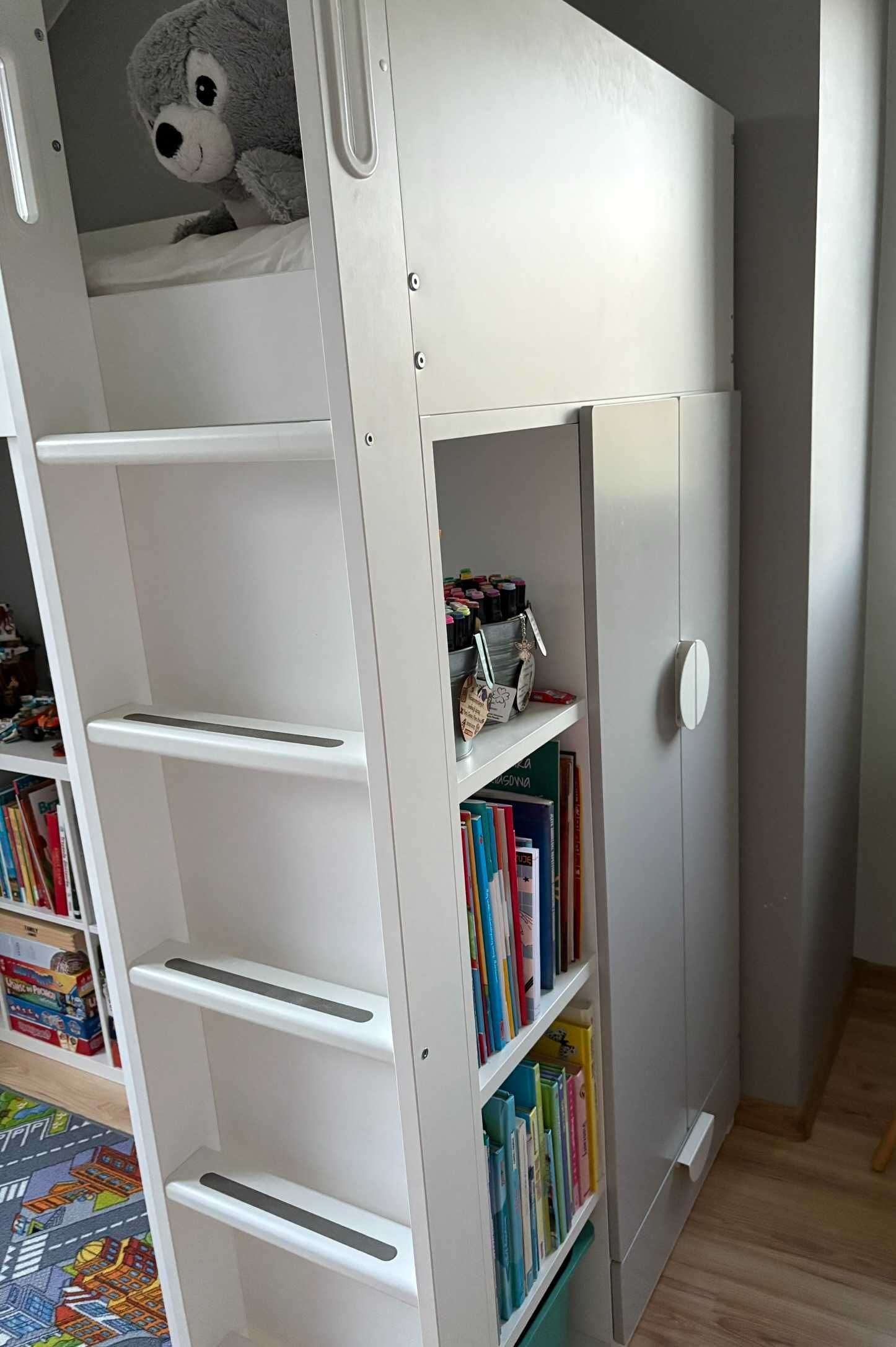 IKEA łóżko piętrowe z materacem 90x200 cm, szafa, biurko, regał