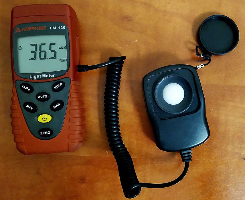 Luxímetro digital AMPROBE LM-120