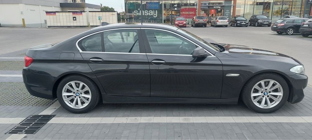 Bmw F10 Limuzyna ZADBANA