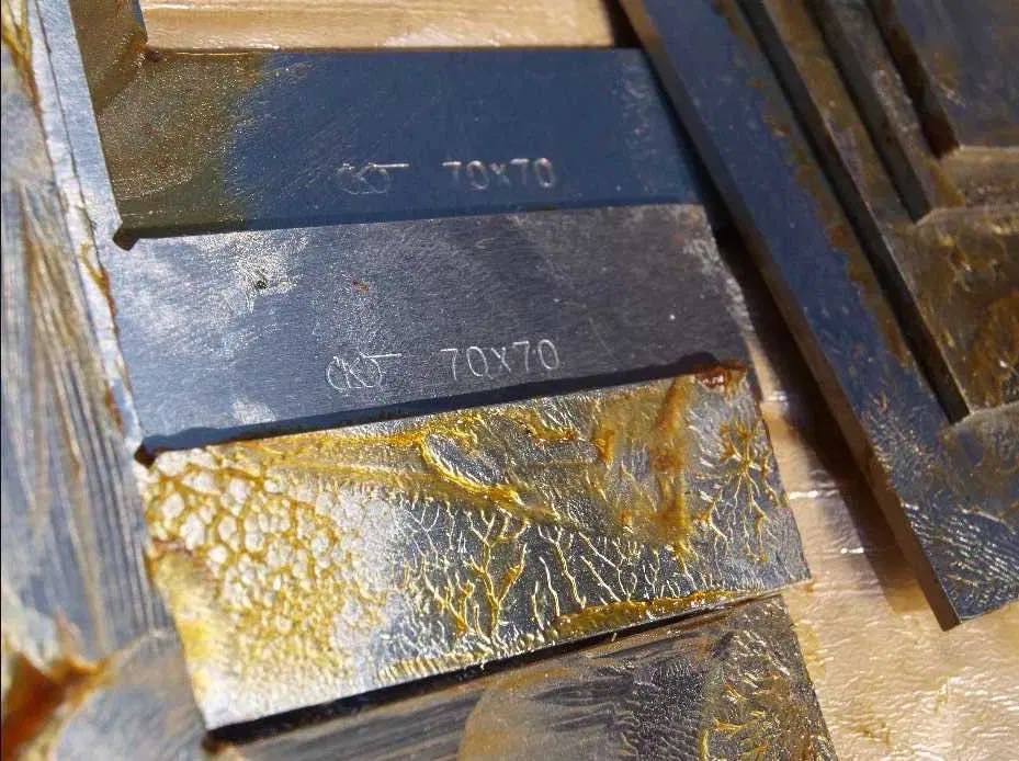 Угольник лекальный 70*70