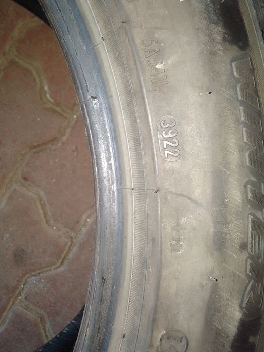 Opona zimowa 255/45r19 PIRELLI 2022r