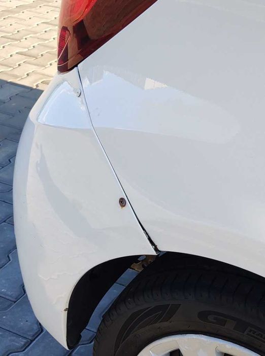 Toyota Yaris 2015 VAN XP13N(A) D4D 66kW biały salon Polska