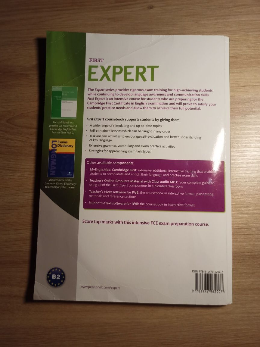 First Expert Coursebook - Third edition, podręcznik j. angielski