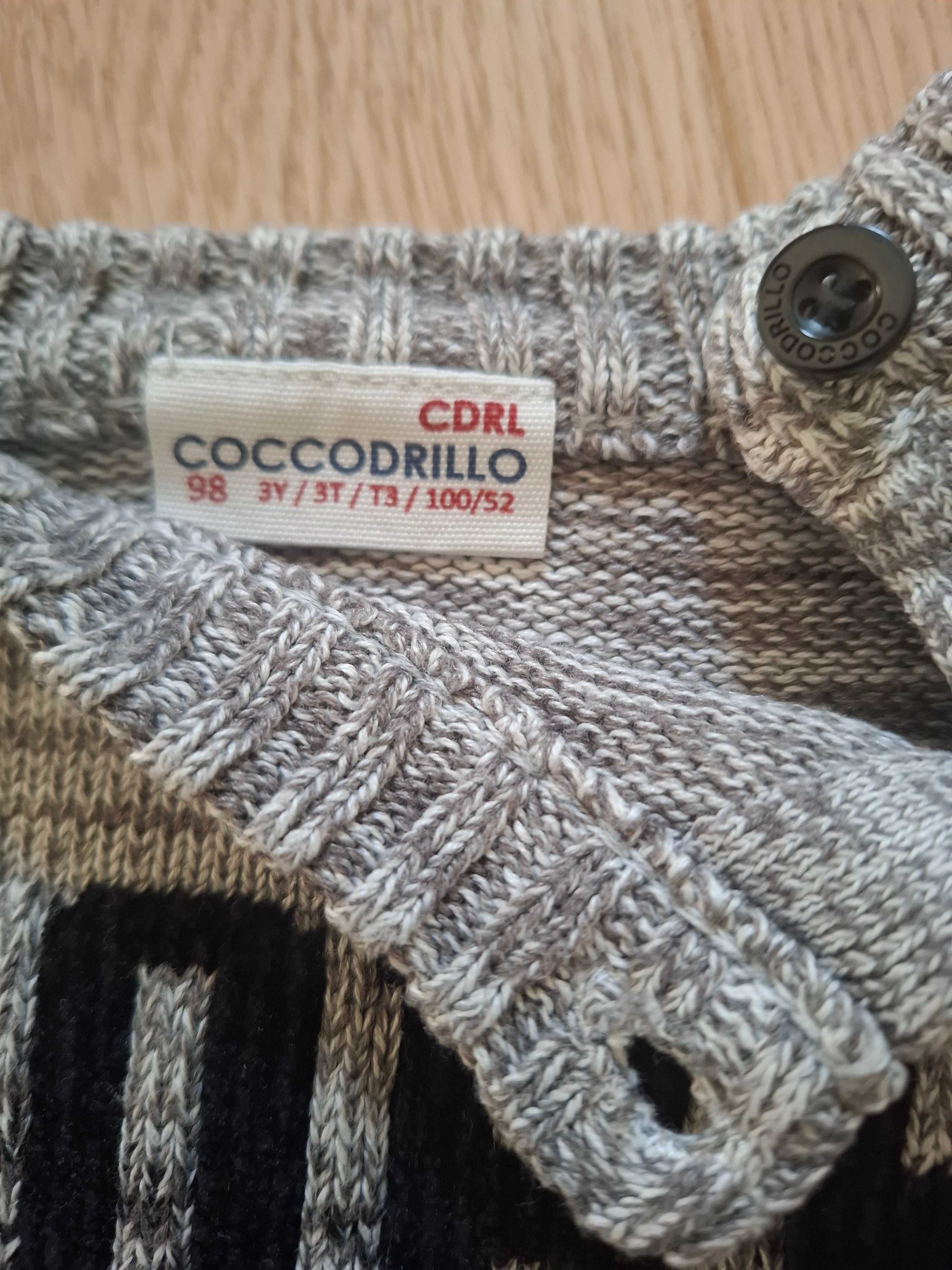 Dwa swetry chłopięce Coccodrillo r. 98 komplet
