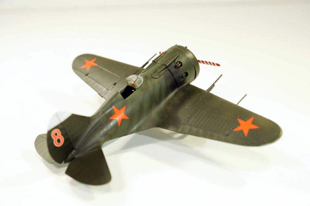Polikarpow I-16 1/48 Eduard