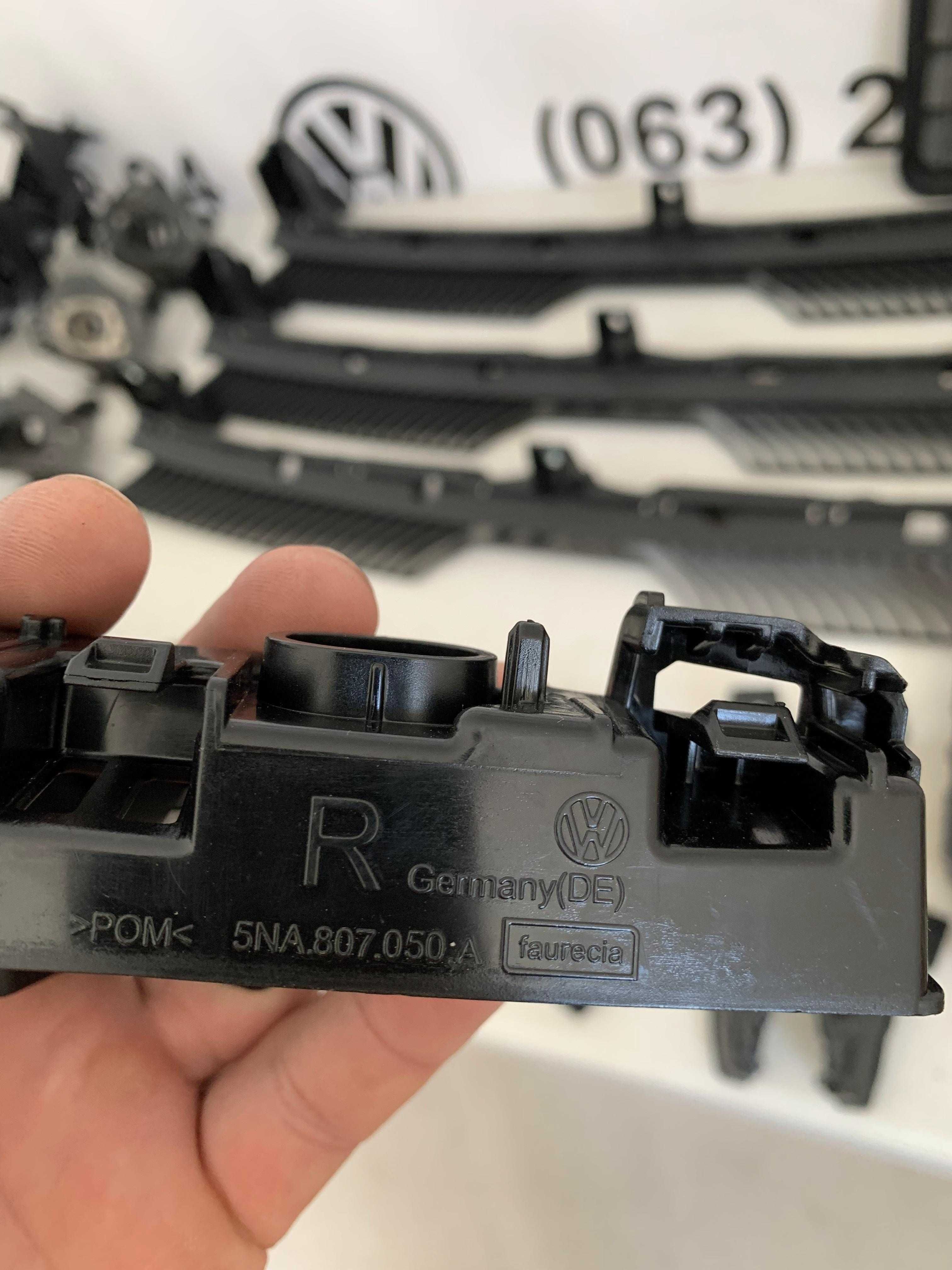 Комплектующие Tiguan 2009-2019 5NA807050 5N0807184D 5N0805932B