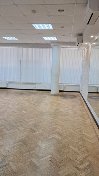 Без комиссии Куреневка 50м2 Кирилловская, 115 1 этаж фасад доступ 24/7