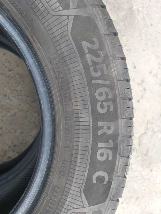 Літні шини 225 65 16С Continental VanContact Eco 112/110T