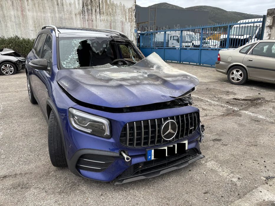 Peças Mercedes GLB 35 4-matic do ano 2022