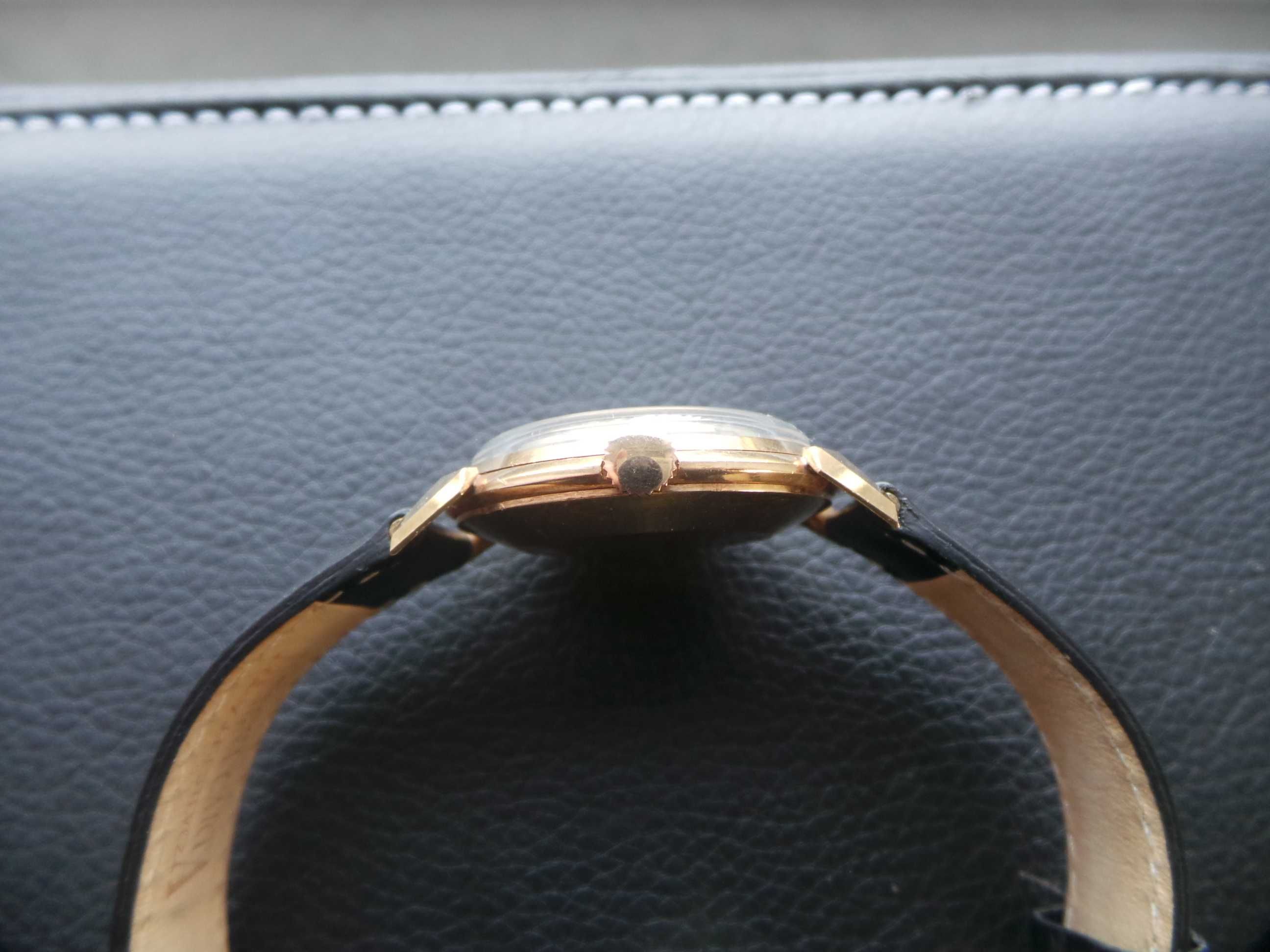 Złoty zegarek omega automat 18k