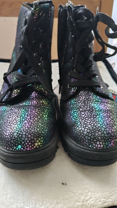 Trzewiki dziewczęce