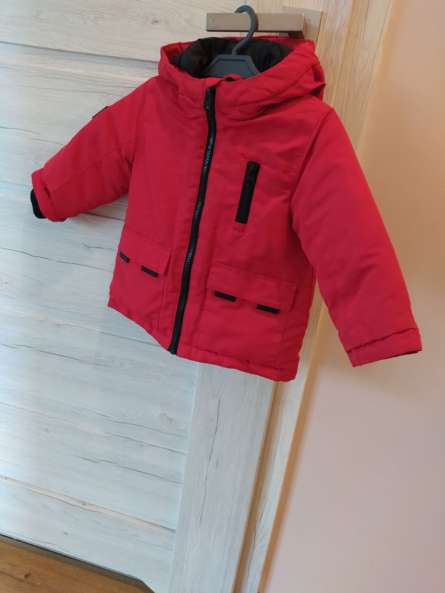Czerwona kurtka narciarska Reserved r. 80