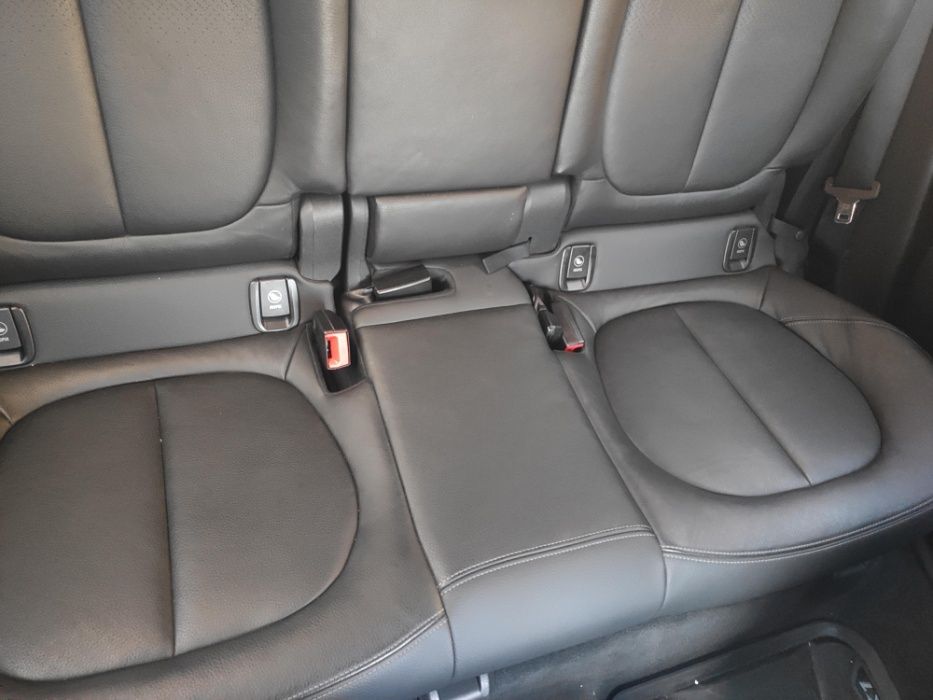 BMW X1 F48 заднее сиденье (диван)