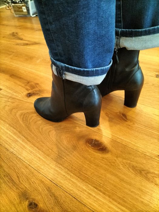 Kozaki damskie nieocieplane skóra naturalna ECCO roz.40