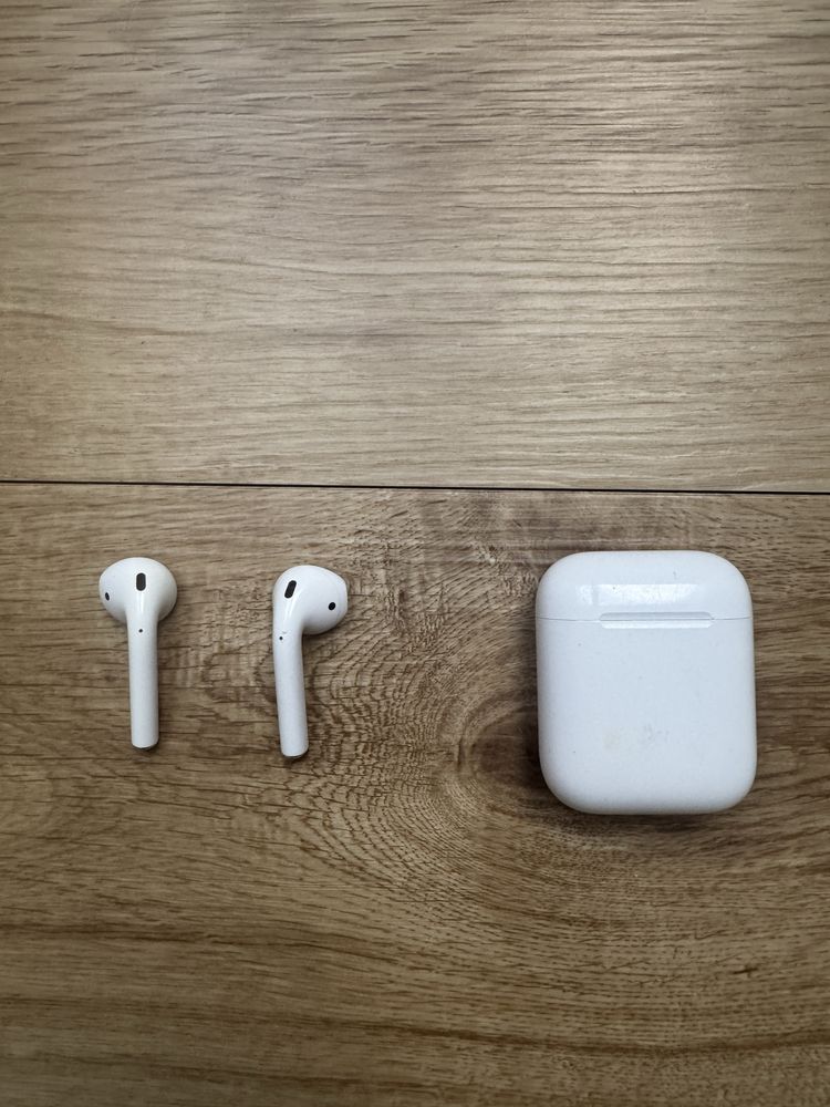 Apple AirPods 2. generacji