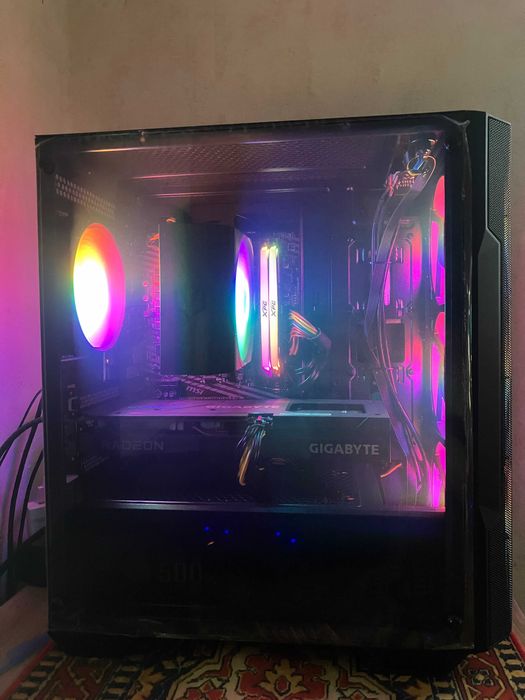 Komputer gamingowy Ryzen 5 5500 / RX 6600 / 16GB / SSD + HDD / ARGB