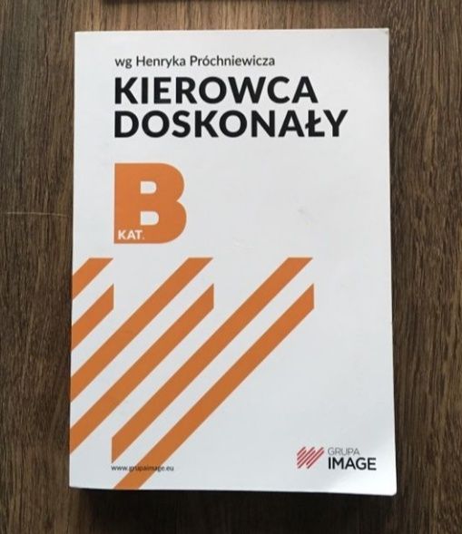 Książka ,,Kierowca Doskonały "na Prawo Jazdy