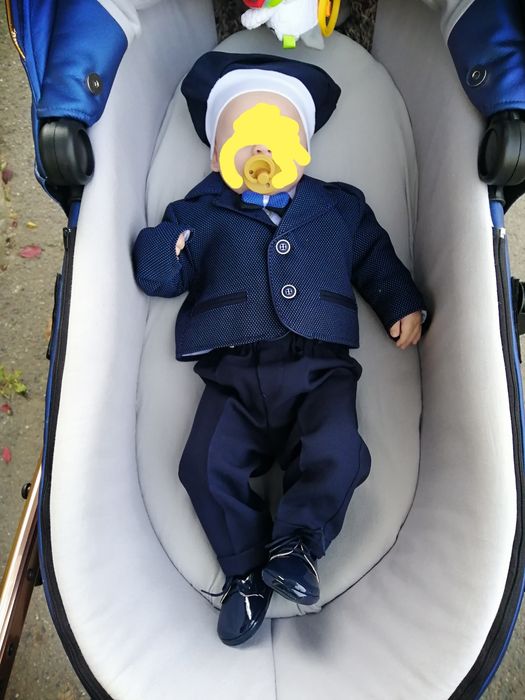 Chrzciny. Garniturek i buciki lakierowane, rozmiar 62, bucik 11 cm