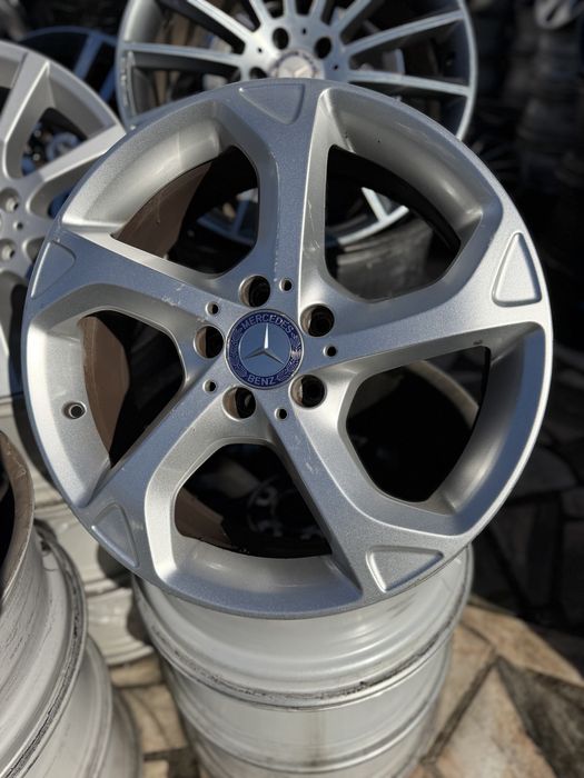 Jantes 18 Originais Mercedes GLA, A em 5x112