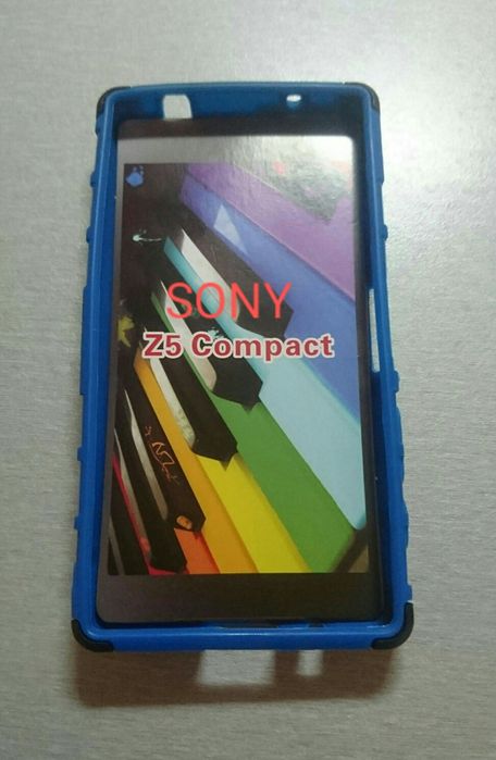 Фирменный силиконовый чехол на Iphone 5s,se та на SE и на SONY z5 co