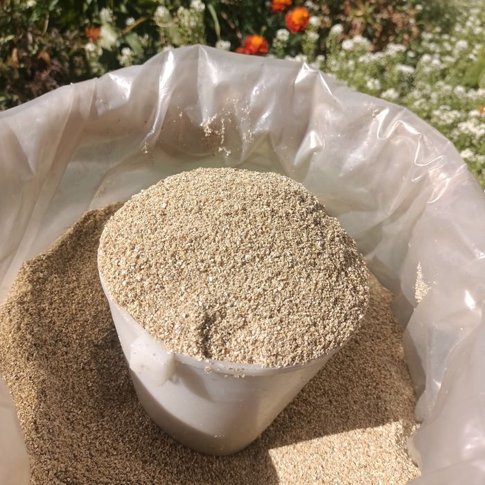 Вермикуліт для рослин