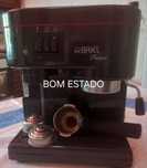 Maquina de café para pastilhas.